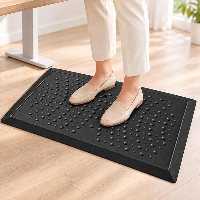 HEALEG one-inch thick black standing mat with a leather-look surface