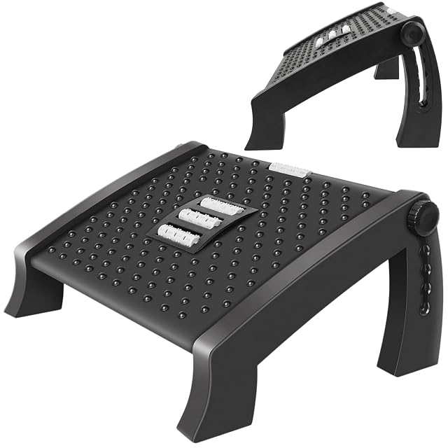 QUXV height-adjustable footrest with textured surface